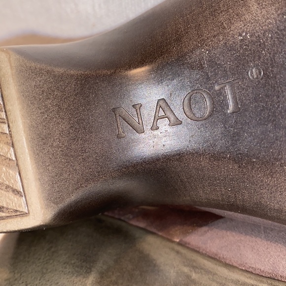 Naot women’s brown leather healed slip on clogs size 9 - Picture 7 of 7